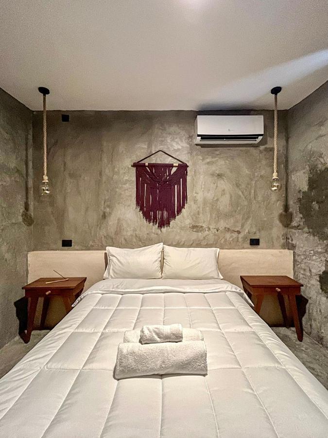 Ariche Valladolid Hotel & Hostal Eksteriør billede
