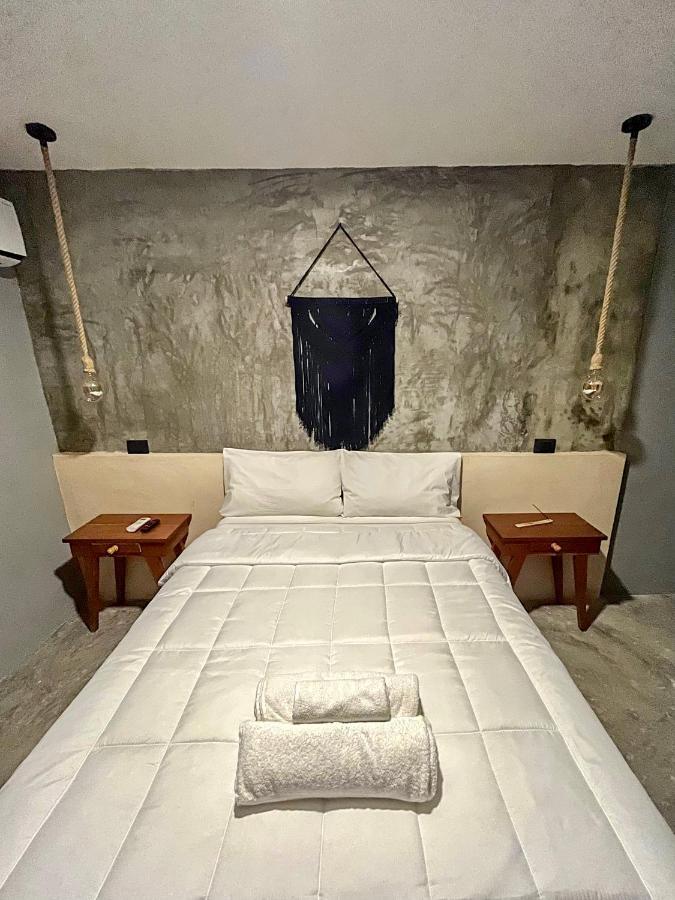 Ariche Valladolid Hotel & Hostal Eksteriør billede